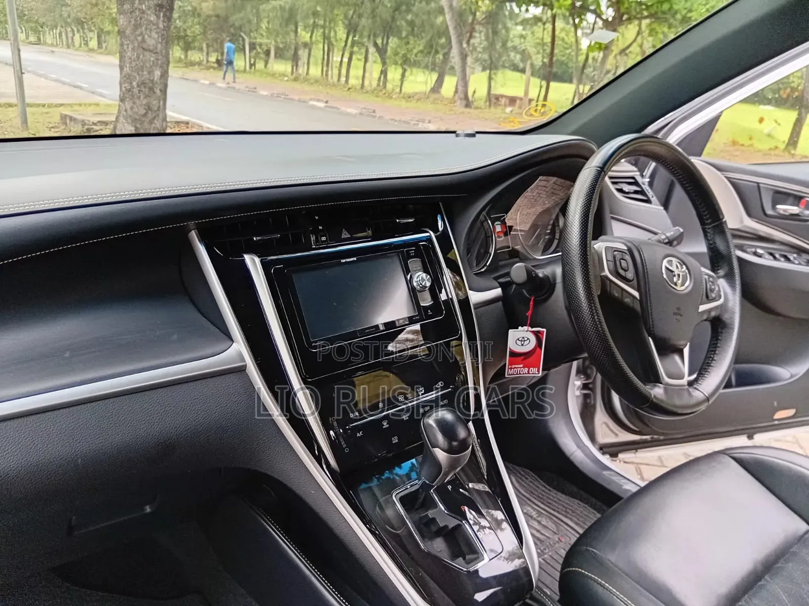 Toyota Harrier 2020 Silver