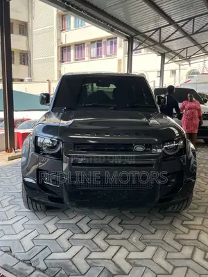 Land Rover Defender V8 2024 Black