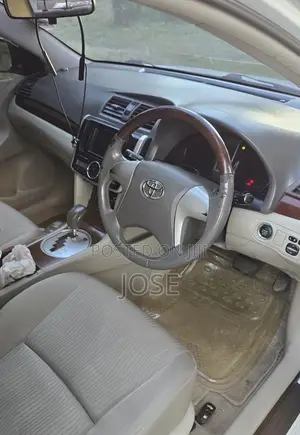 Toyota Premio 2012 White