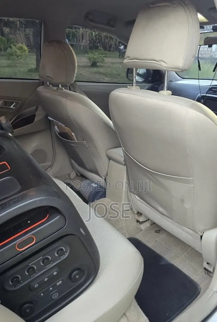 Toyota Premio 2012 White