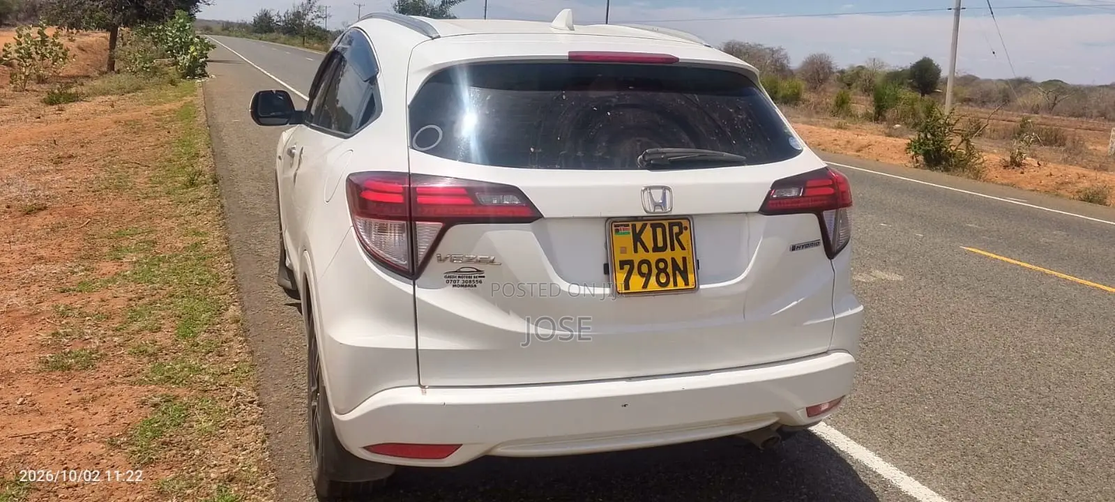 Honda Vezel 2017 White