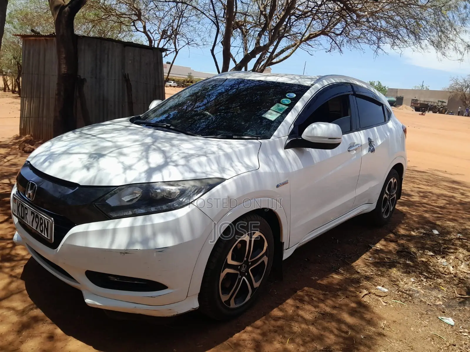 Honda Vezel 2017 White