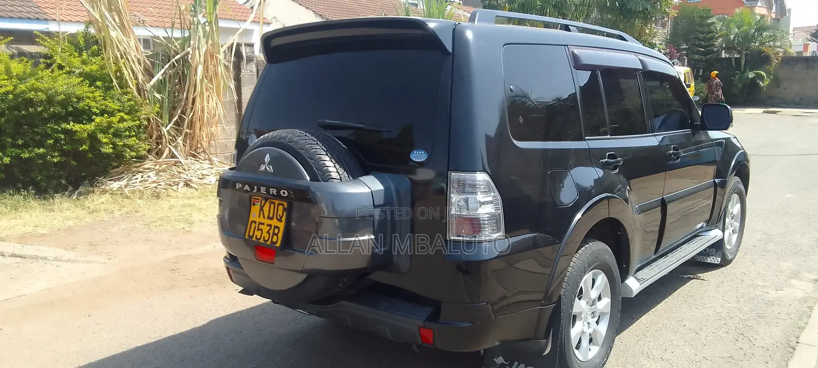 Mitsubishi Pajero 2018 Black