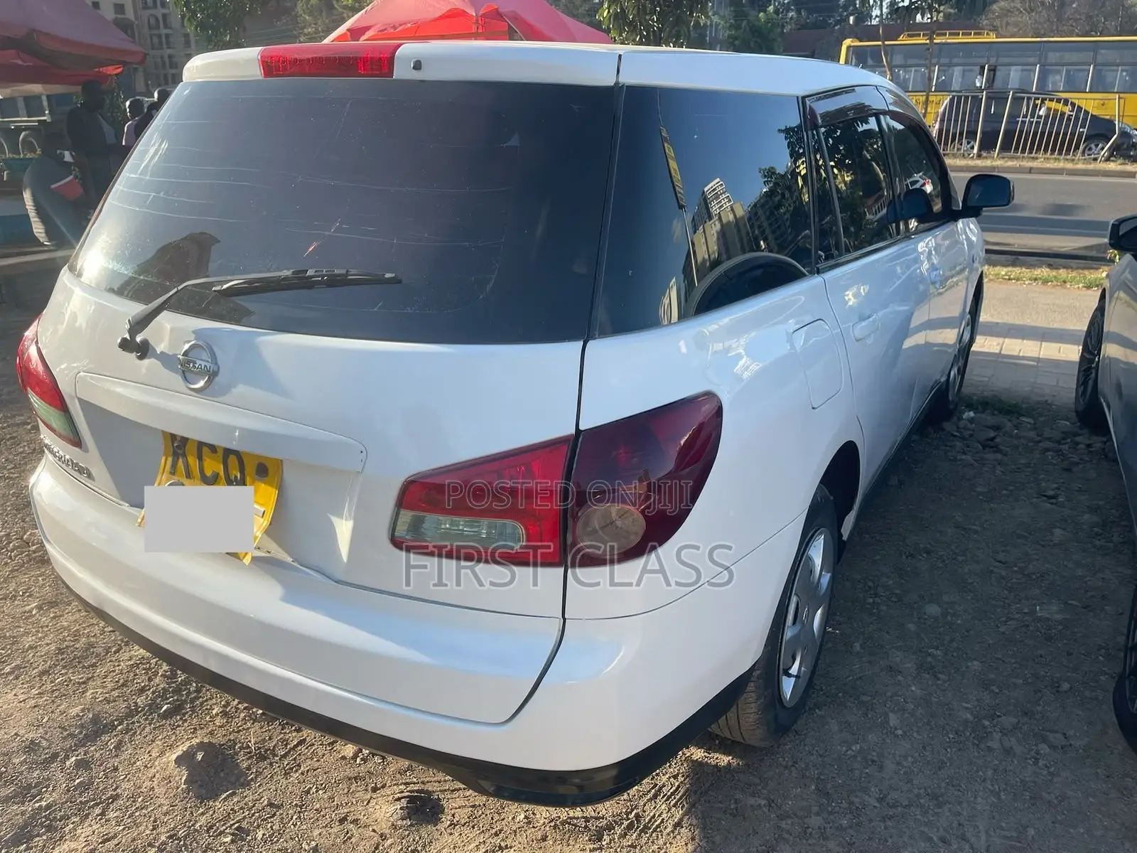 Nissan Wingroad 2012 White