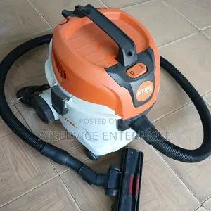 STIHL SE 33 Wet and Dry Shop Vaccuum Cleaner