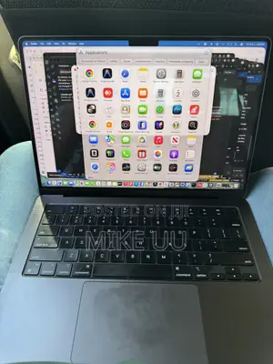 Laptop Apple MacBook Pro 8GB Apple M4 SSHD (Hybrid) 512GB