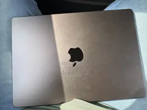 Laptop Apple MacBook Pro 12GB Apple M4 SSHD (Hybrid) 512GB
