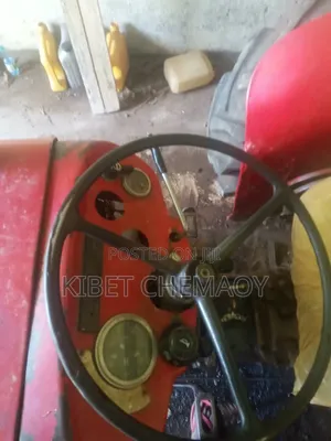 Massey Fergusson 240
