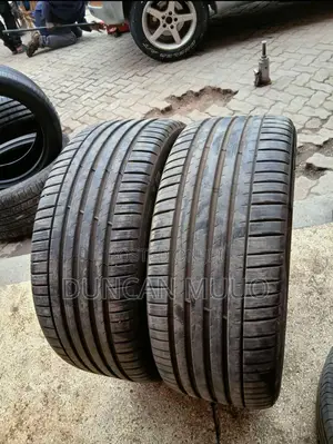 Slightly Used 285/50 R20 - Michelin Tyres