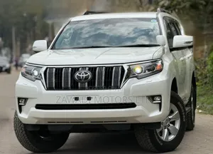 Toyota Land Cruiser Prado 2019 White