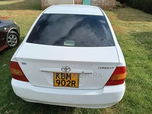 Toyota Corolla 2003 White
