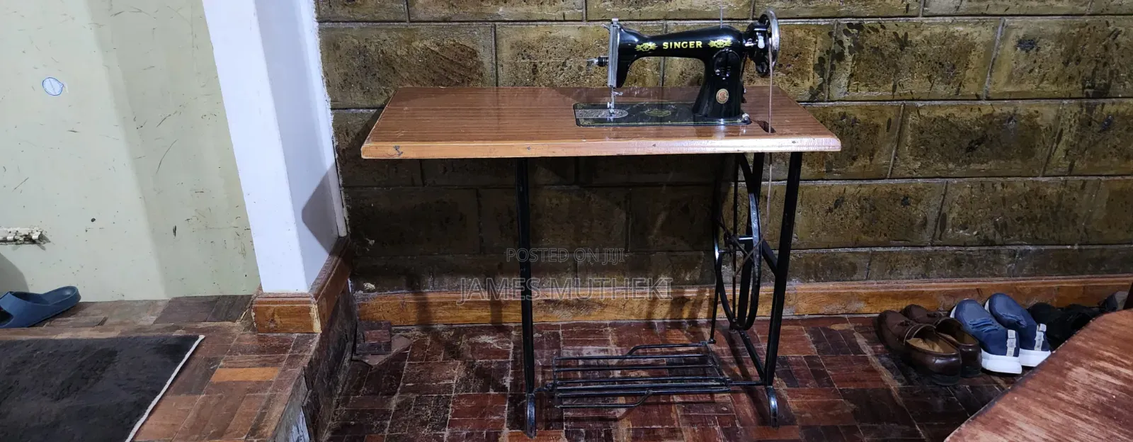 Singer Sewing Machine