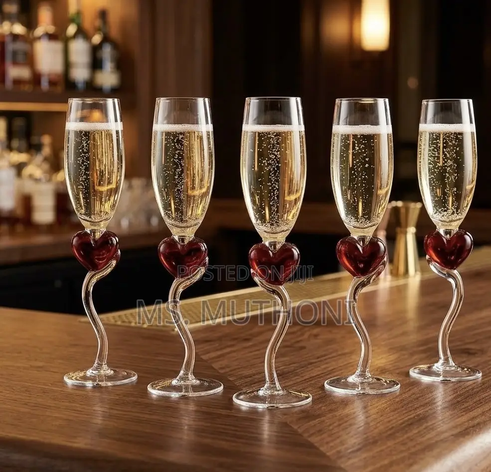 6 PCS Amour" Twisted Stem Champagne Flutes