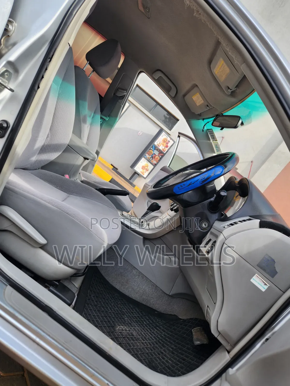 Toyota Axio 1.5 G 2WD 2011 Silver