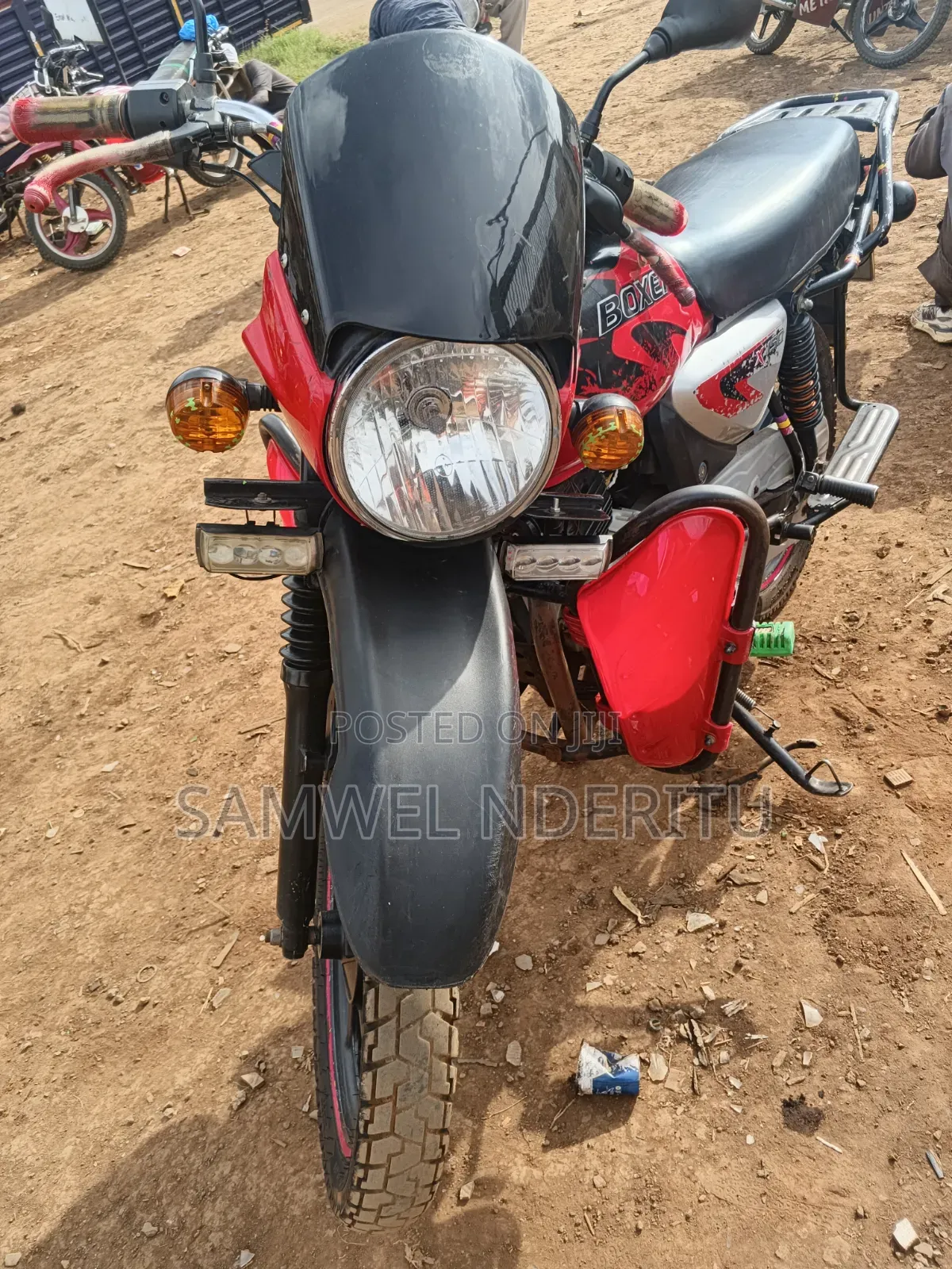 Bajaj Boxer 150 UG 2023 Red