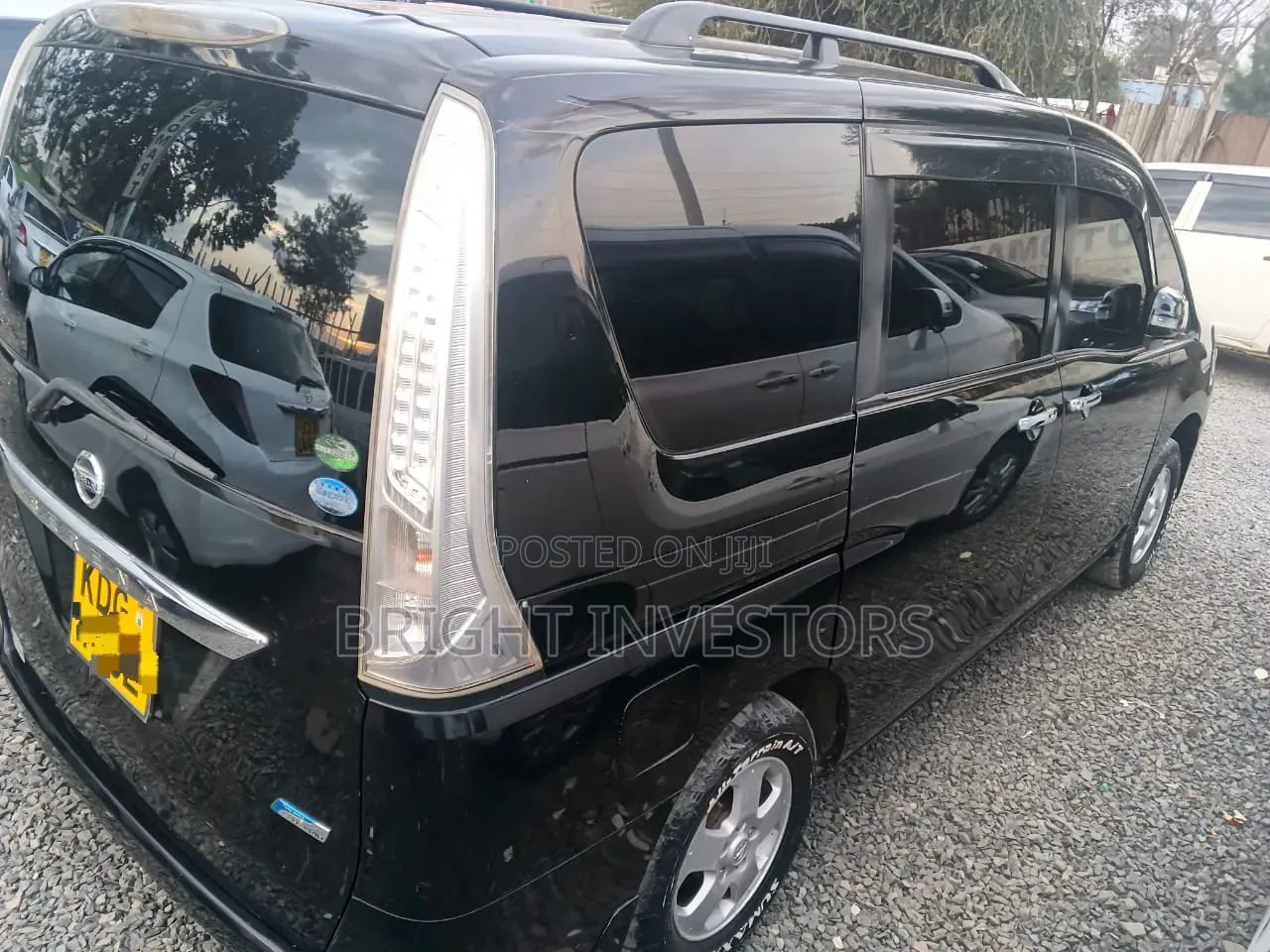 Nissan Serena 2015 Black