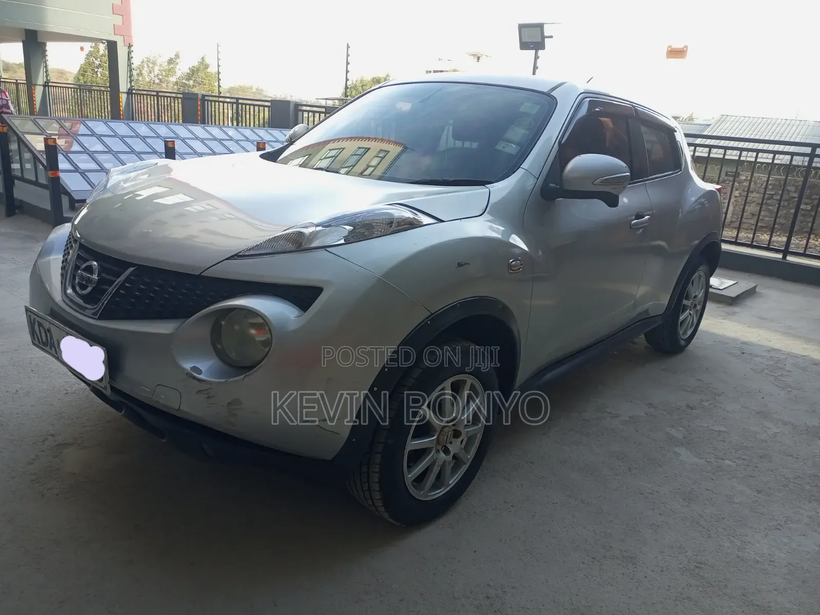 Nissan Juke 2011 Silver