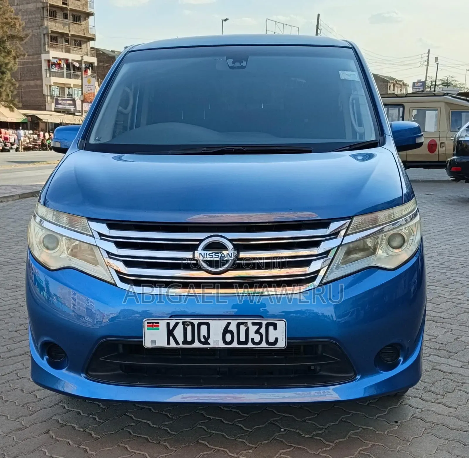 Nissan Serena 2017 Blue