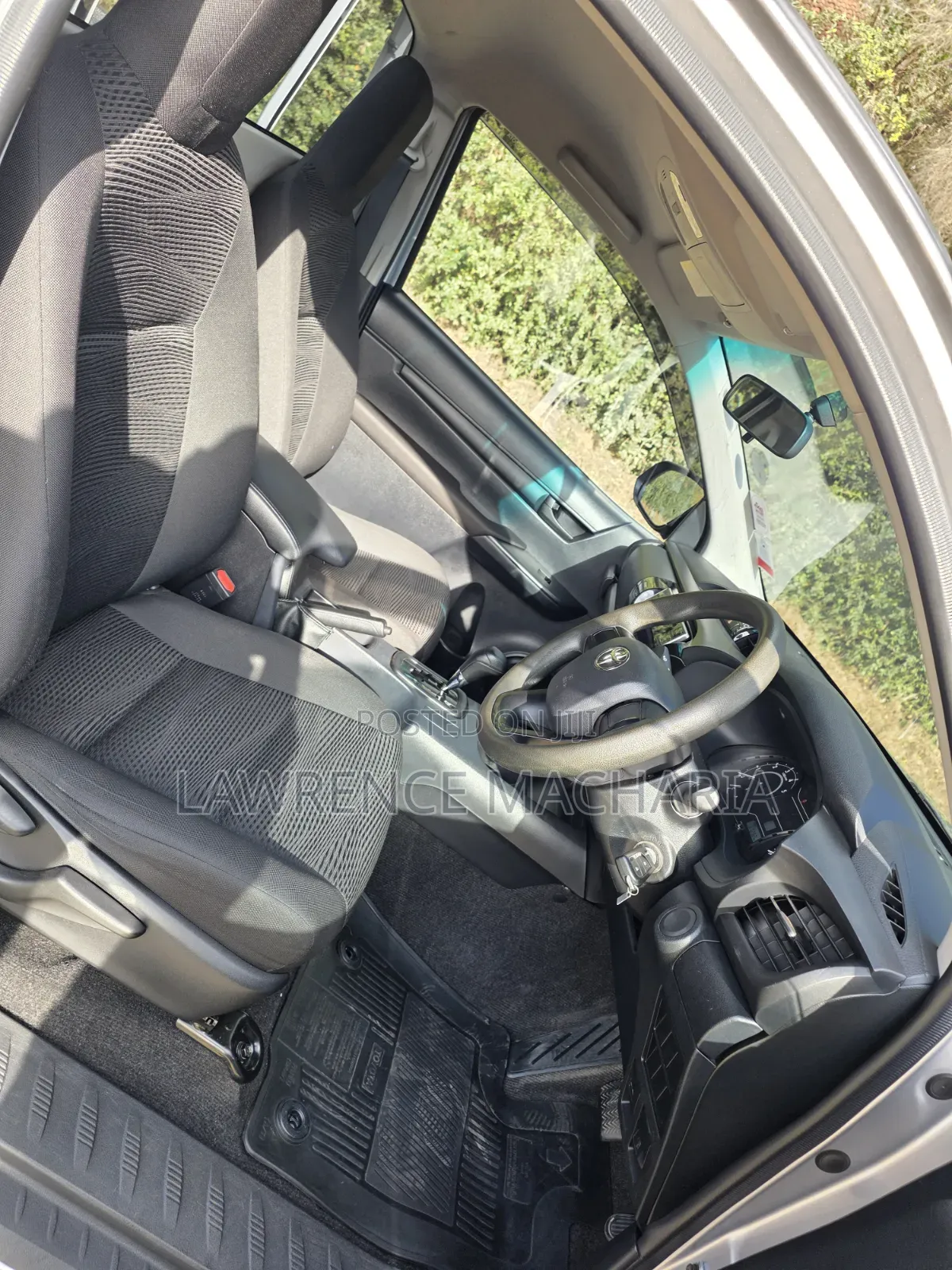 Toyota Hilux 2019 Silver