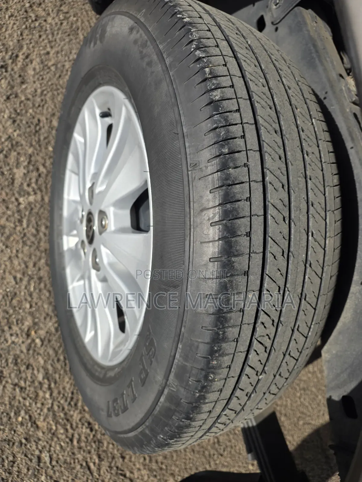 Toyota Hilux 2019 Silver