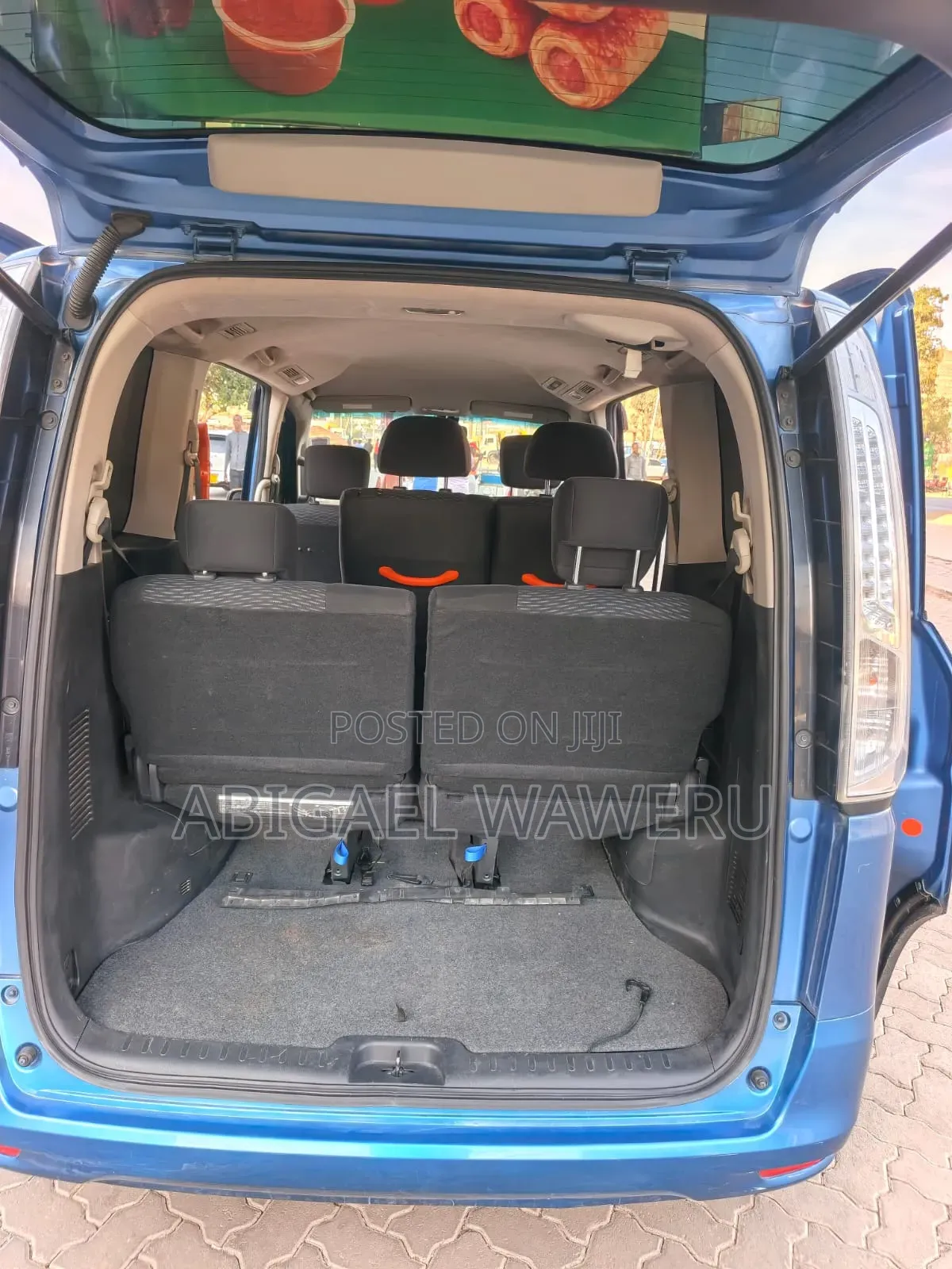 Nissan Serena 2017 Blue