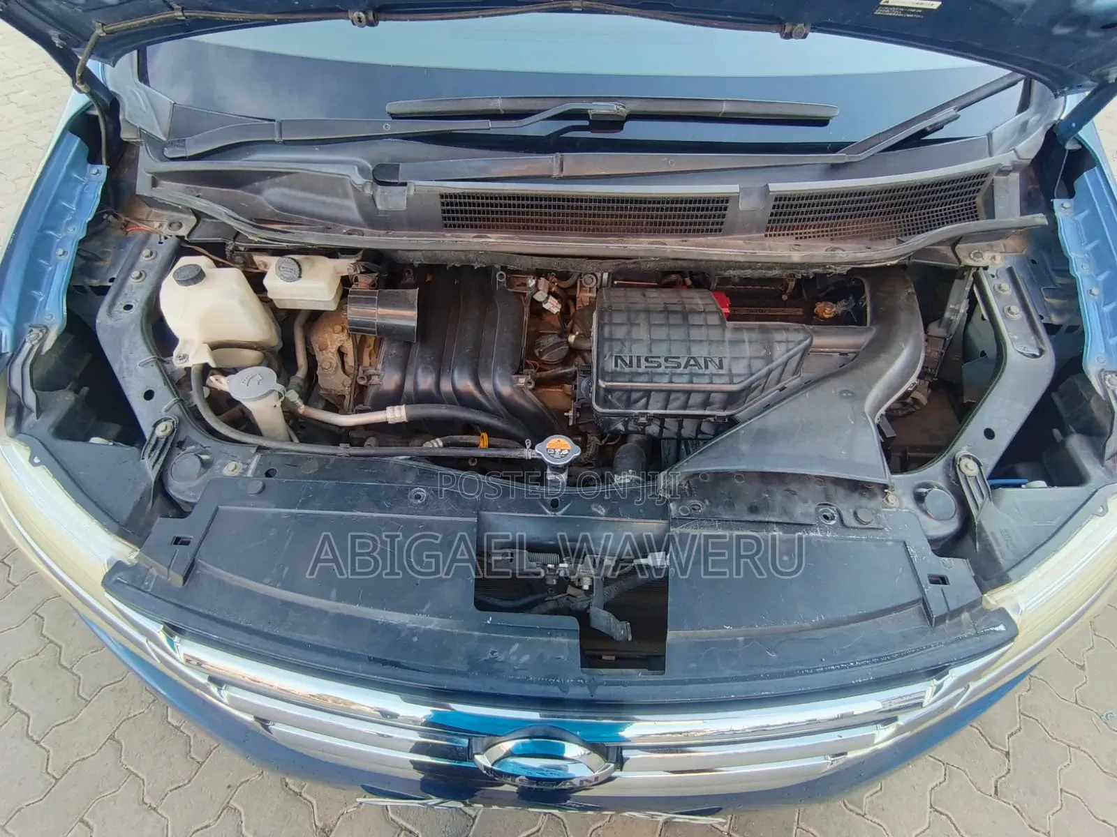 Nissan Serena 2017 Blue