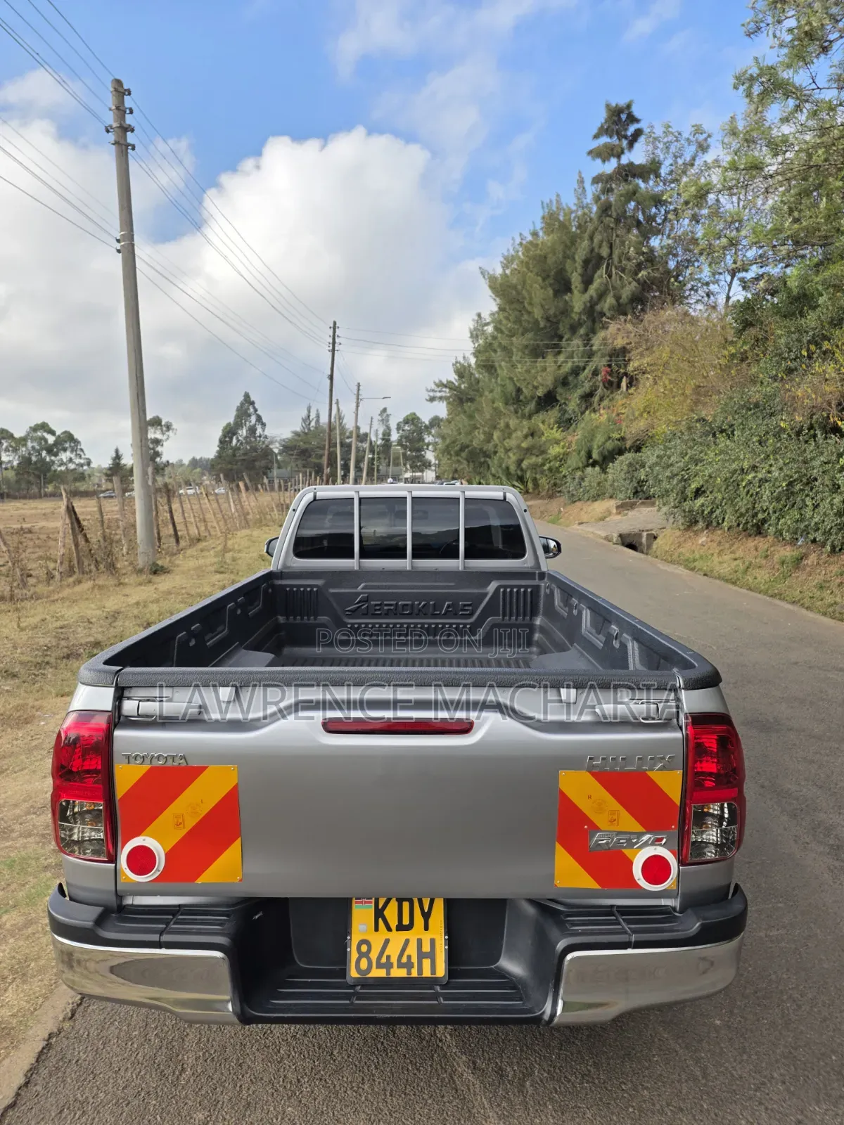 Toyota Hilux 2019 Silver