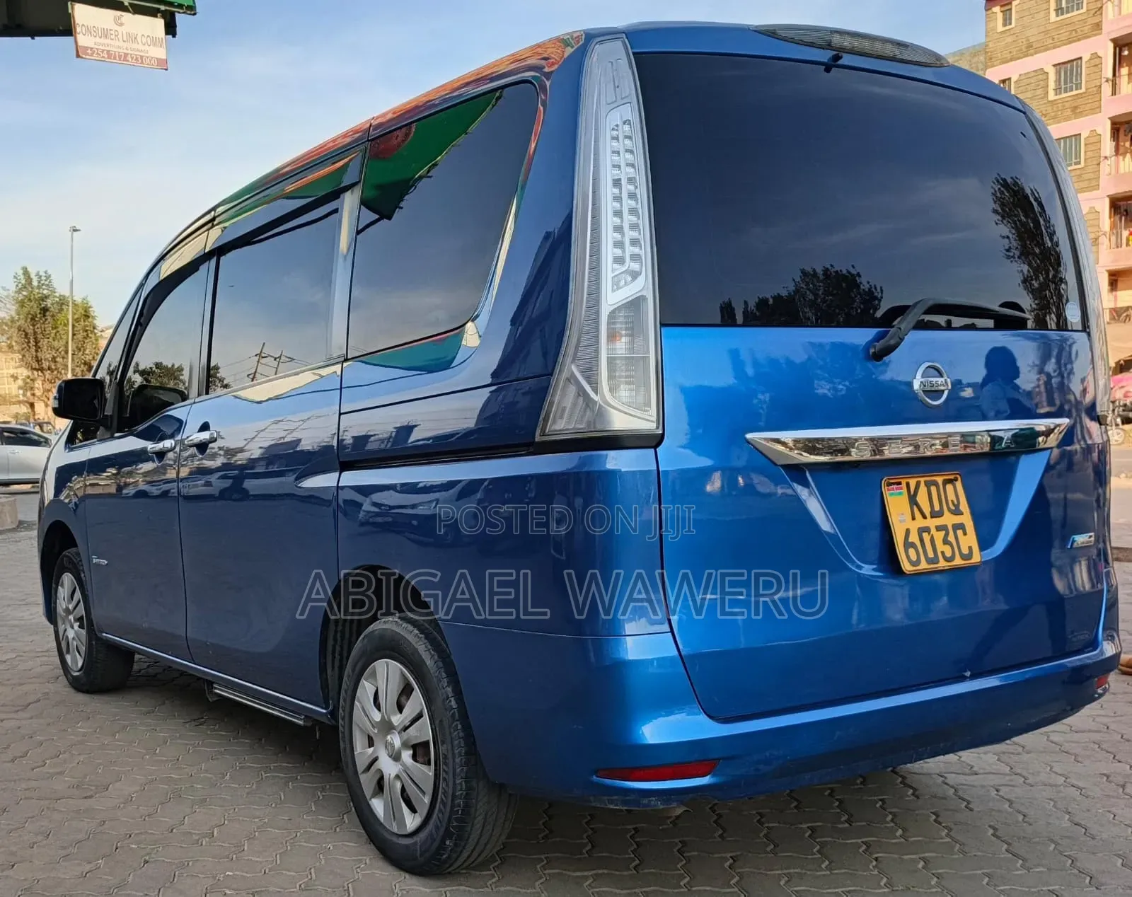 Nissan Serena 2017 Blue