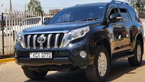 Toyota Land Cruiser 2012 Black