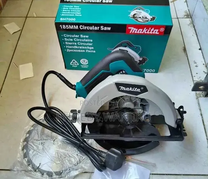 Reliable Makita Proffesional Circular Saw 7"