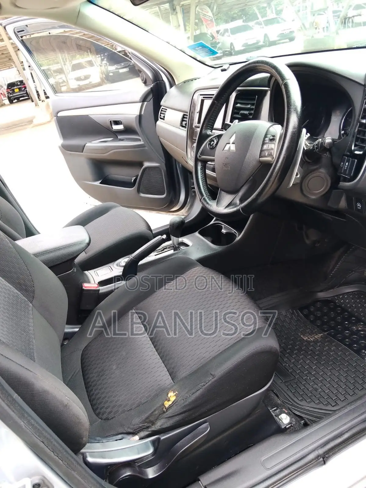 Mitsubishi Outlander 2013 Silver