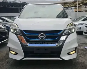 Nissan Serena 2019 White