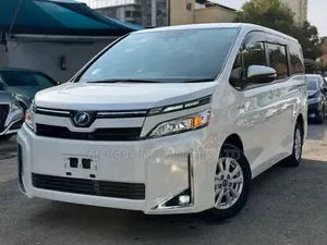 Toyota Voxy 2019 White
