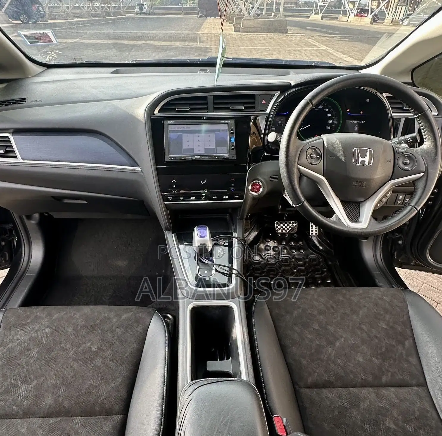 Honda Fit Shuttle 2017 Black