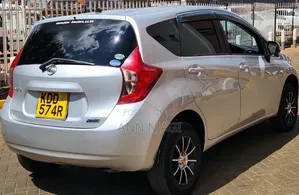 Nissan Note 2014 Silver