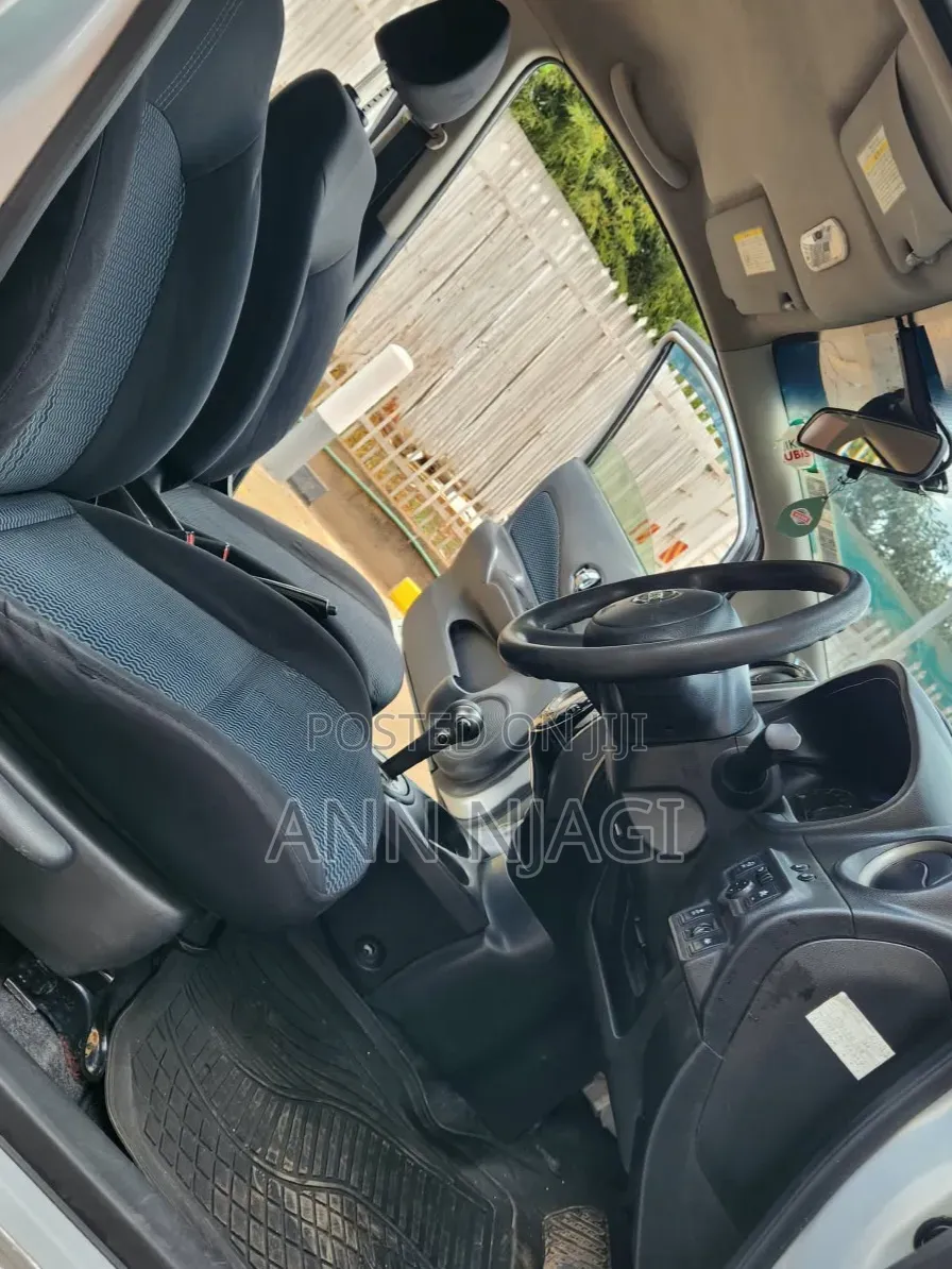 Nissan Note 2014 Silver