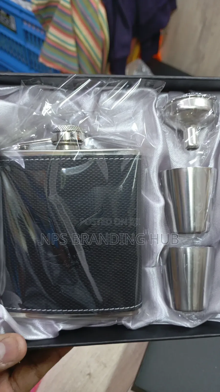 Hip Whisky Bottle Flask With Two Tot Cups 200mls