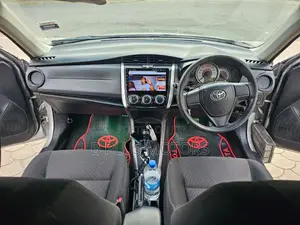 Toyota Corolla Fielder 2013 Silver