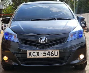 Toyota Vitz 2012 Black