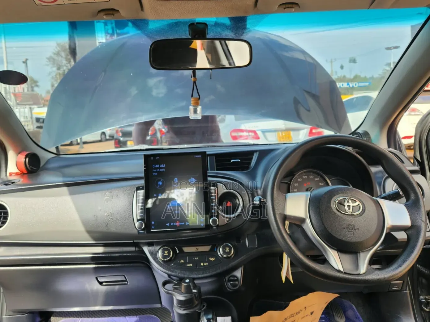 Toyota Vitz 2012 Black