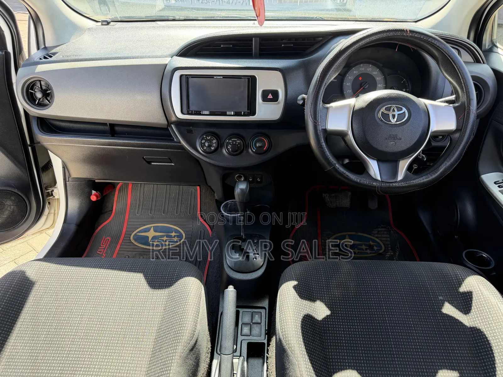 Toyota Vitz 2016 White