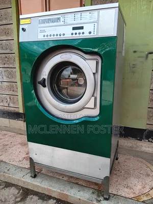 Commercial Laundry Machine