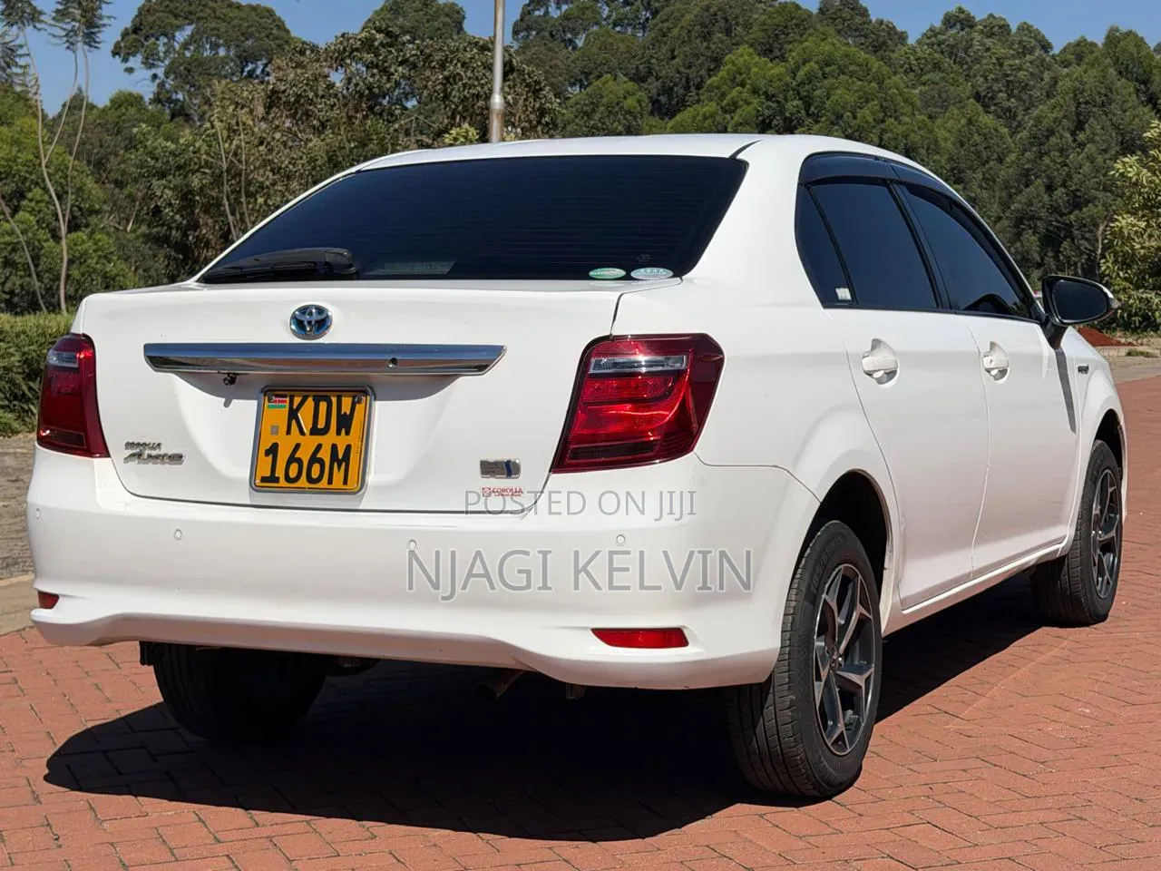 Toyota Axio 1.5 Hybrid 2WD 2016 White