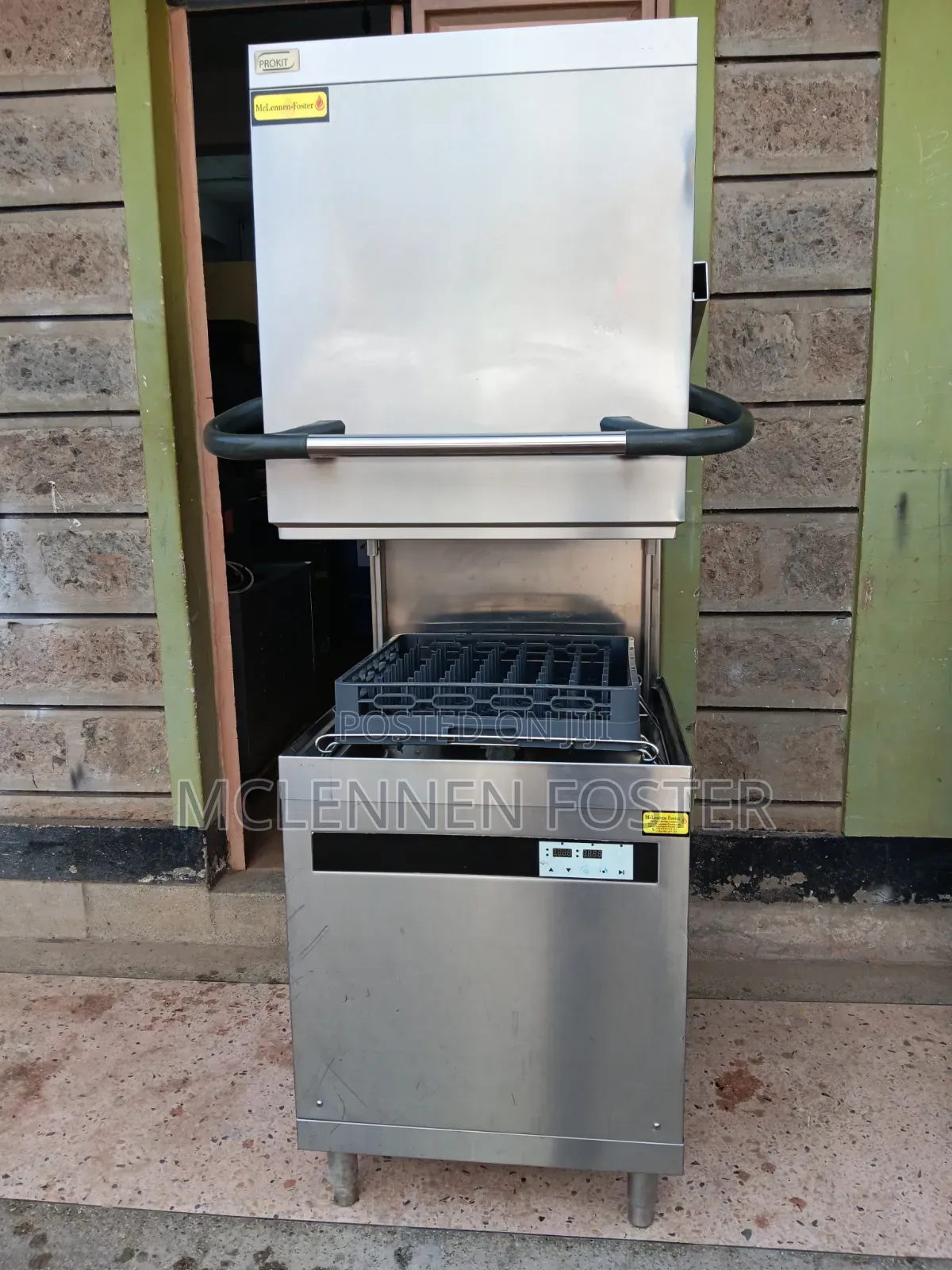 Commercial Hood Type Pass Through Dishwasher