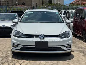 Volkswagen Golf 2019 Pearl