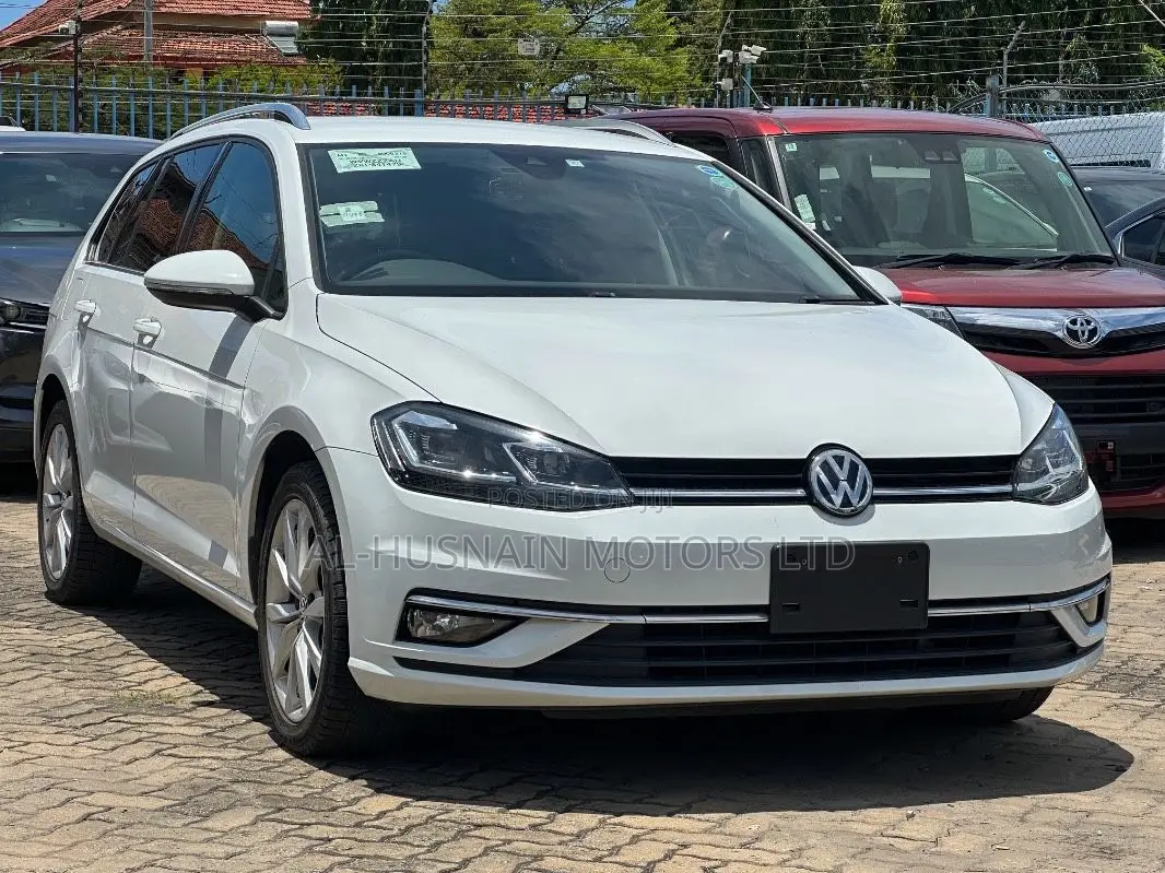 Volkswagen Golf 2019 Pearl