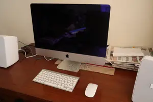 Desktop Computer Apple iMac 8GB Intel Core i5 HDD 500GB