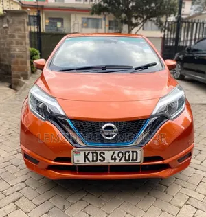 Nissan Note 1.2 Hybrid 2018 Orange