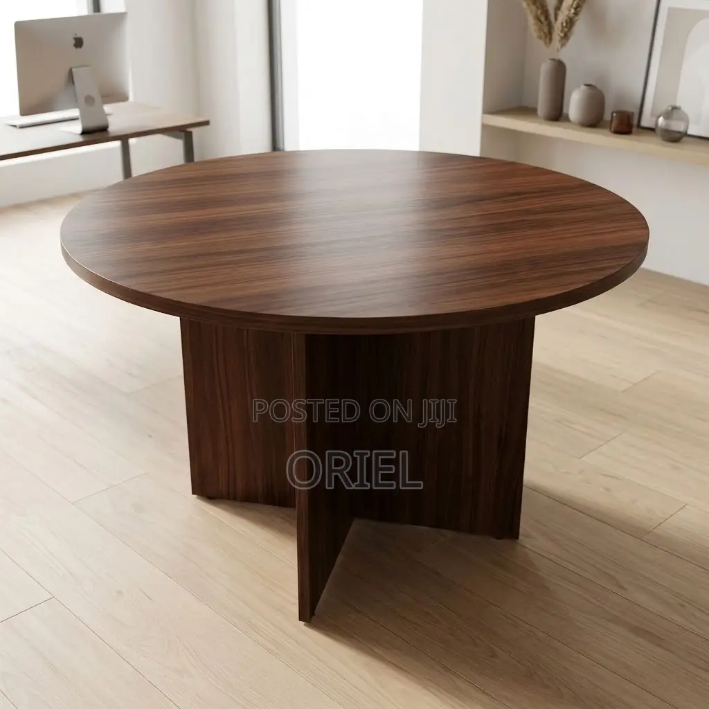 Office Boardroom Table : Round Corporate Meeting Table