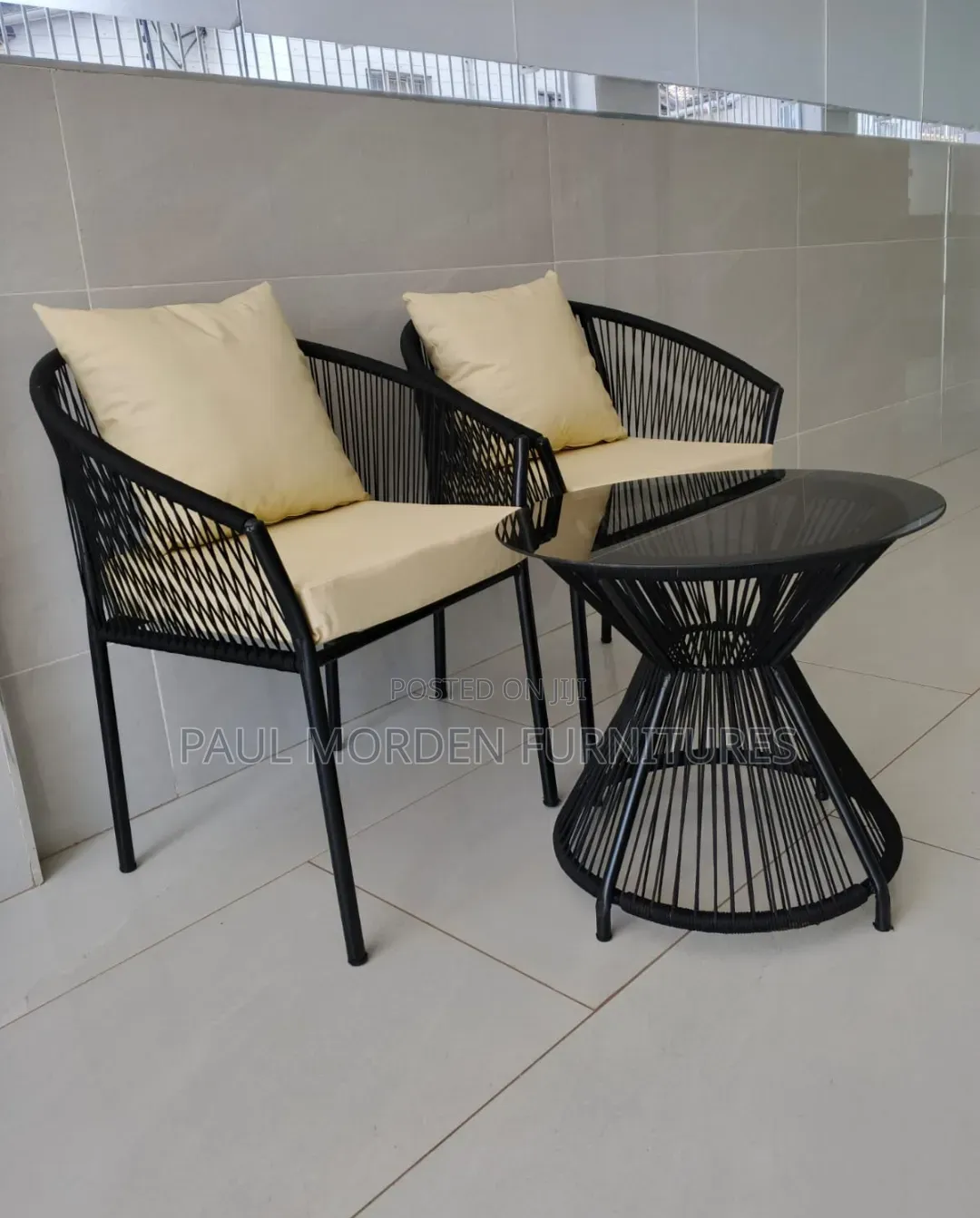 Round Table /Outdoor Set